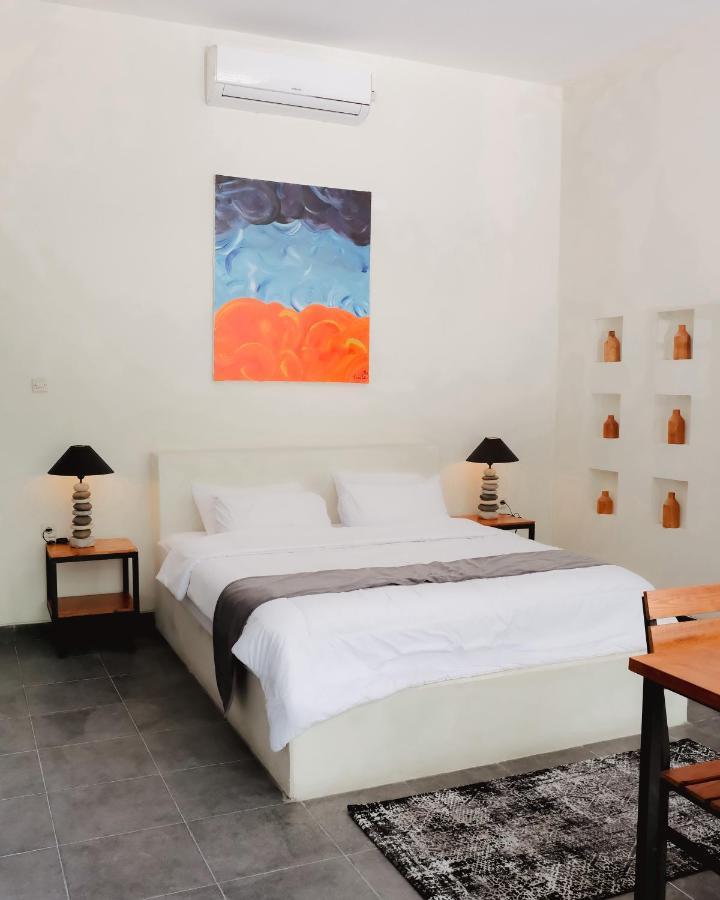 Villa The Volter Yogyakarta Ngingas Esterno foto