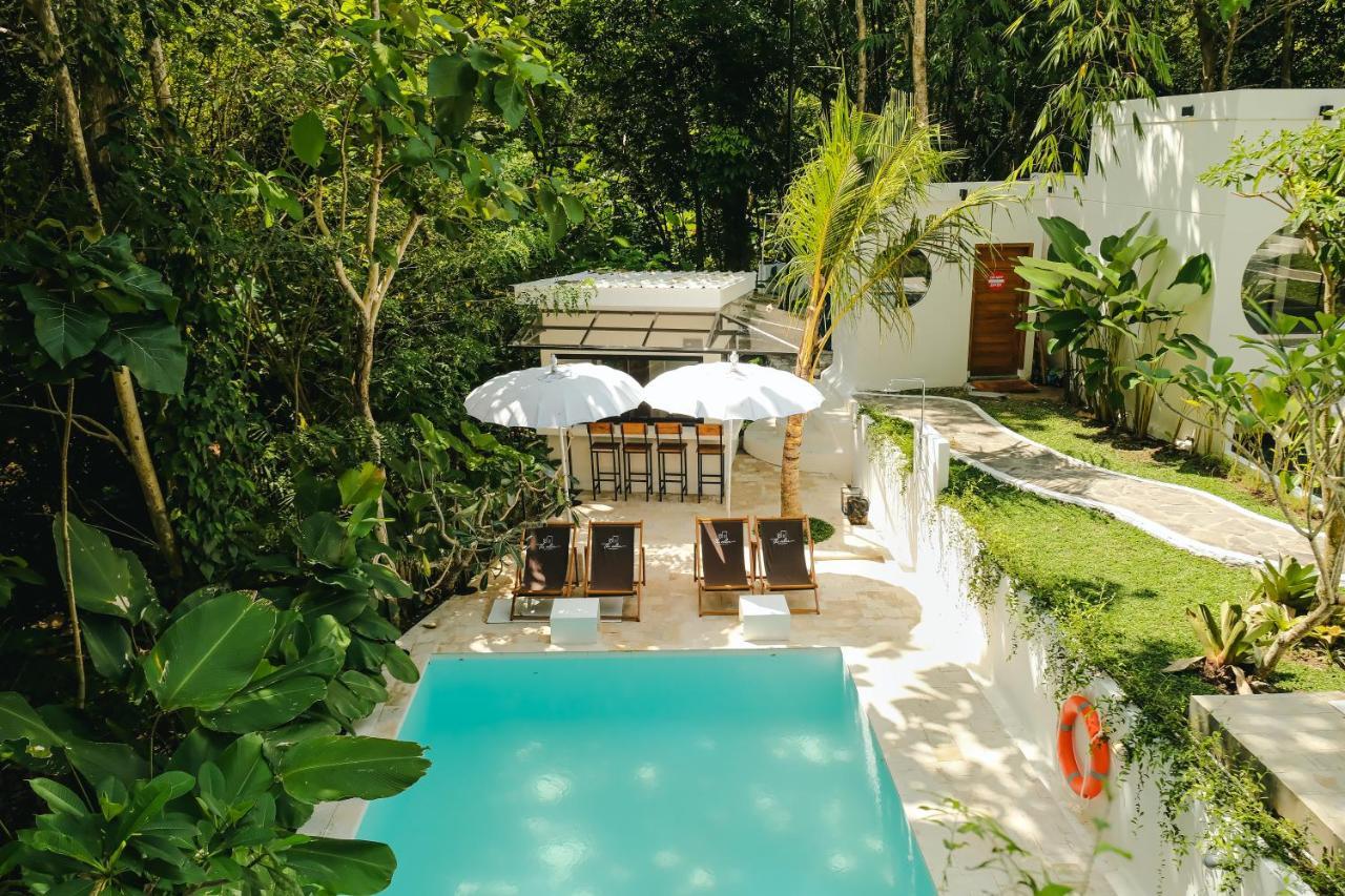 Villa The Volter Yogyakarta Ngingas Esterno foto